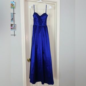 Beautiful blue windsor corset top prom dress!